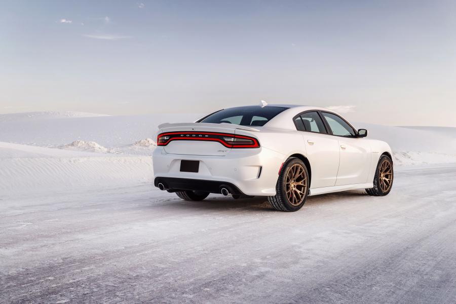  Dodge Charger SRT Hellcat 2015 года  (фото 71 из 111)